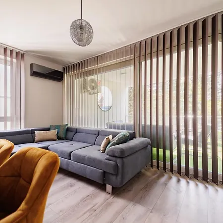 Bauhaus Wellness 105 公寓