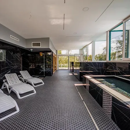 Bauhaus Wellness 105 Apartment Siófok