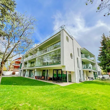 Bauhaus Wellness 105 Apartment Siofok