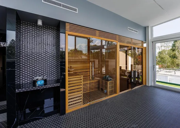 Bauhaus Wellness 105 Apartment