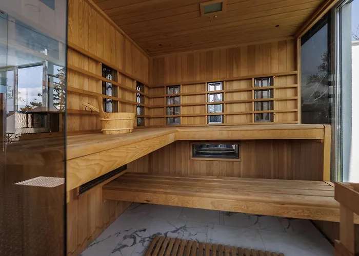 Bauhaus Wellness 105 Appartamento Siófok